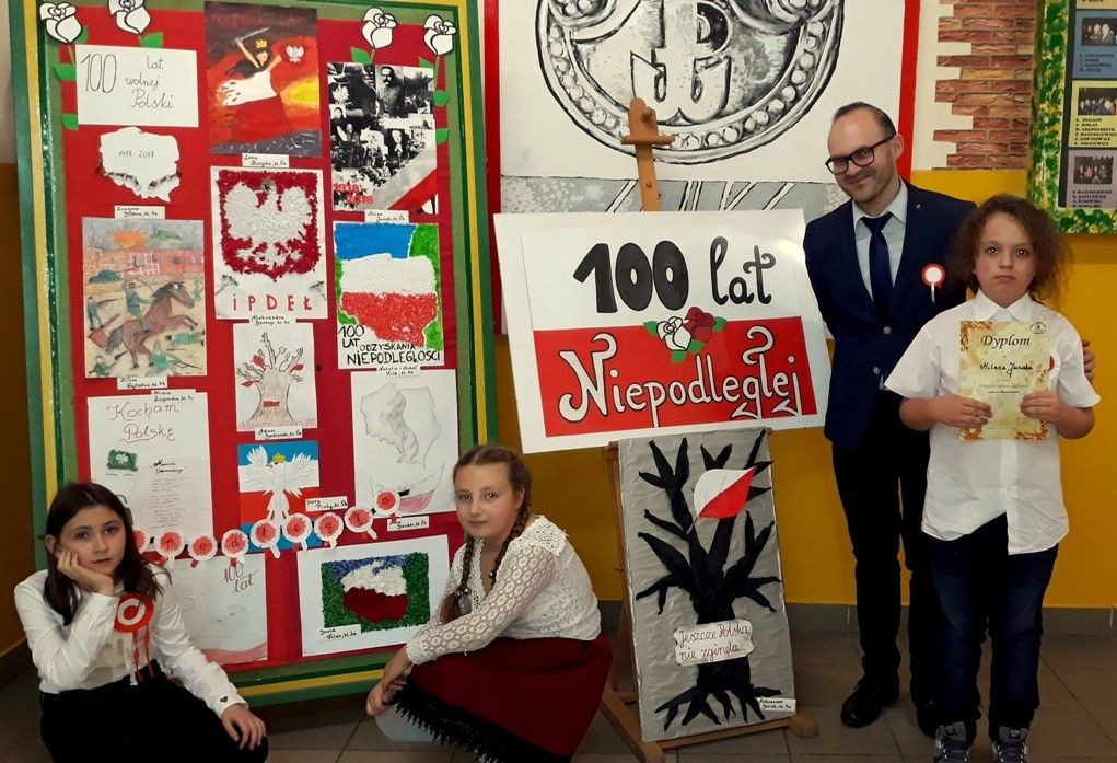 Obchody odzyskania niepodległości przez Polskę w Szkole Podstawowej nr 3