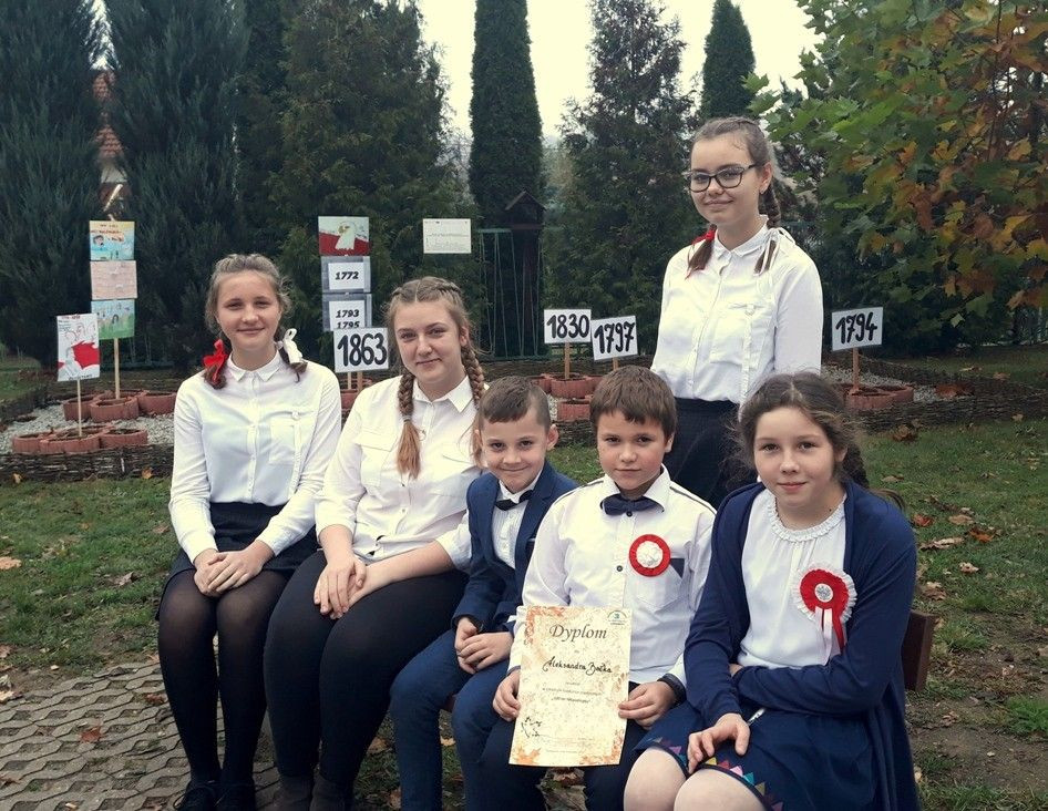 Obchody odzyskania niepodległości przez Polskę w Szkole Podstawowej nr 3