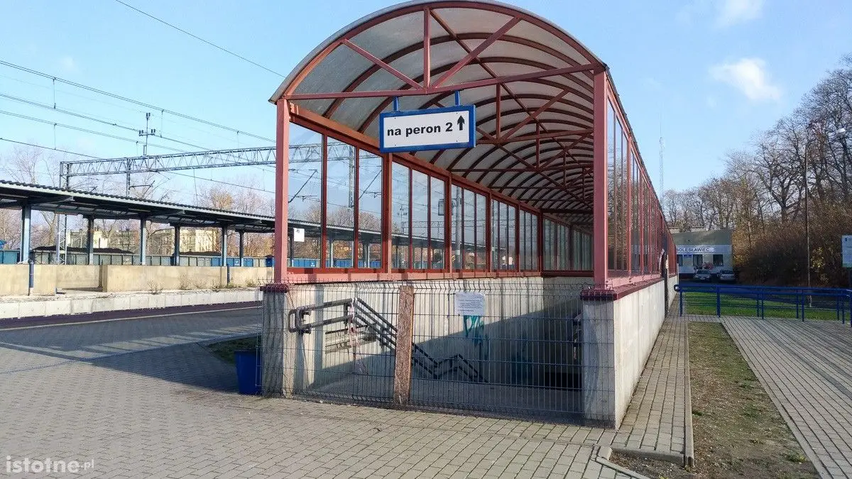 Wreszcie! Ruszył remont peronów na dworcu PKP w Bolesławcu