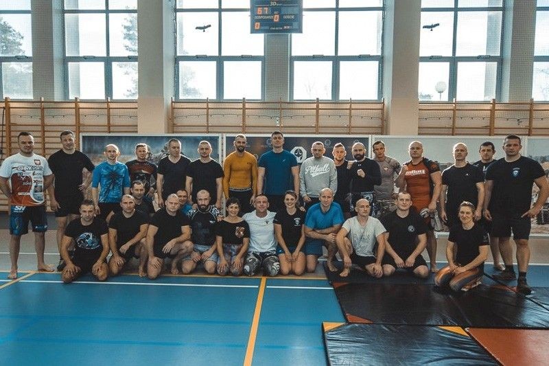 Mistrz świata w muay thai i fighter MMA w świętoszowskiej Brygadzie