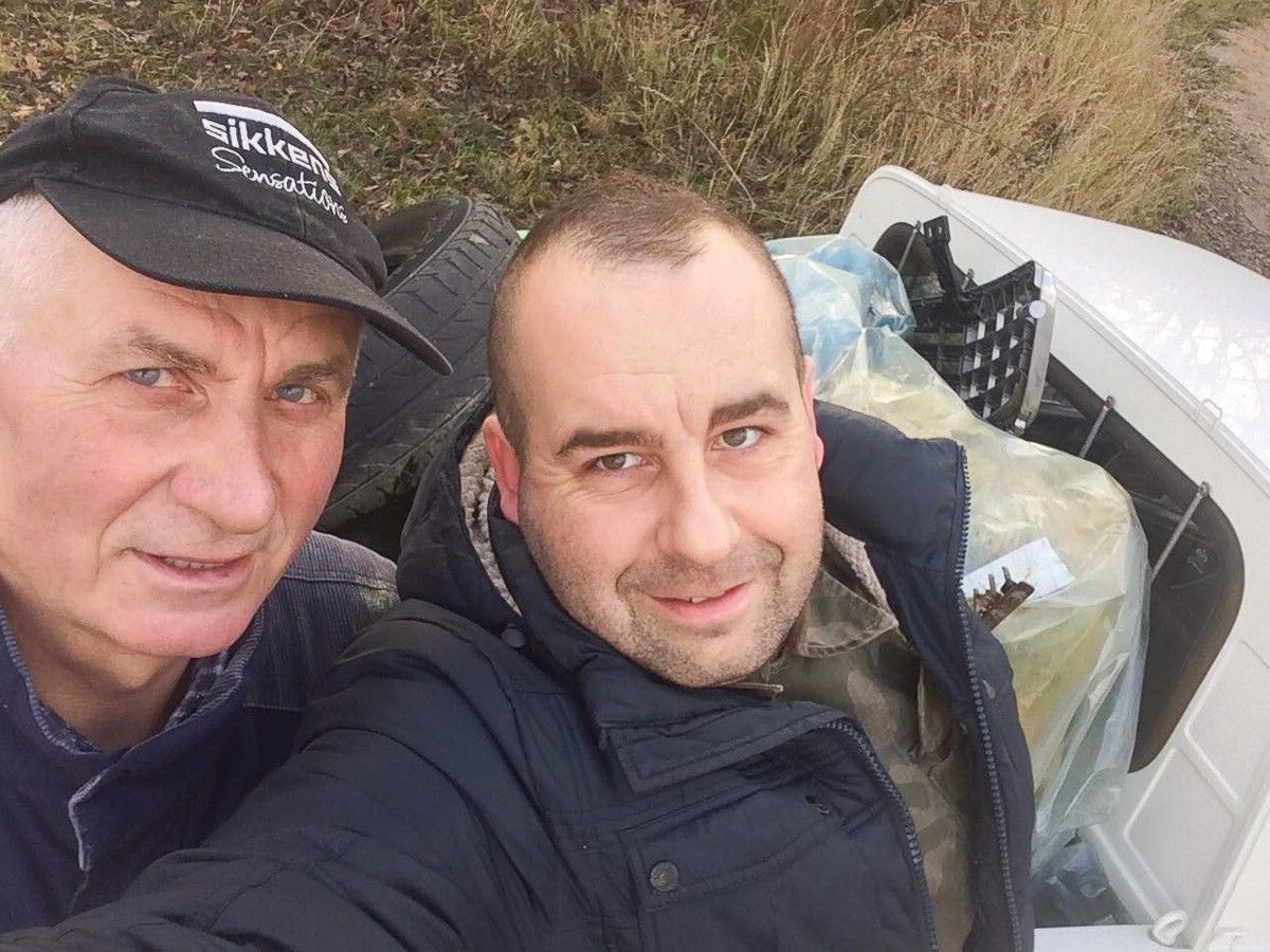 Bolesławianie nietypowo uczcili 100-lecie Niepodległości. Posprzątali plaże żwirowni