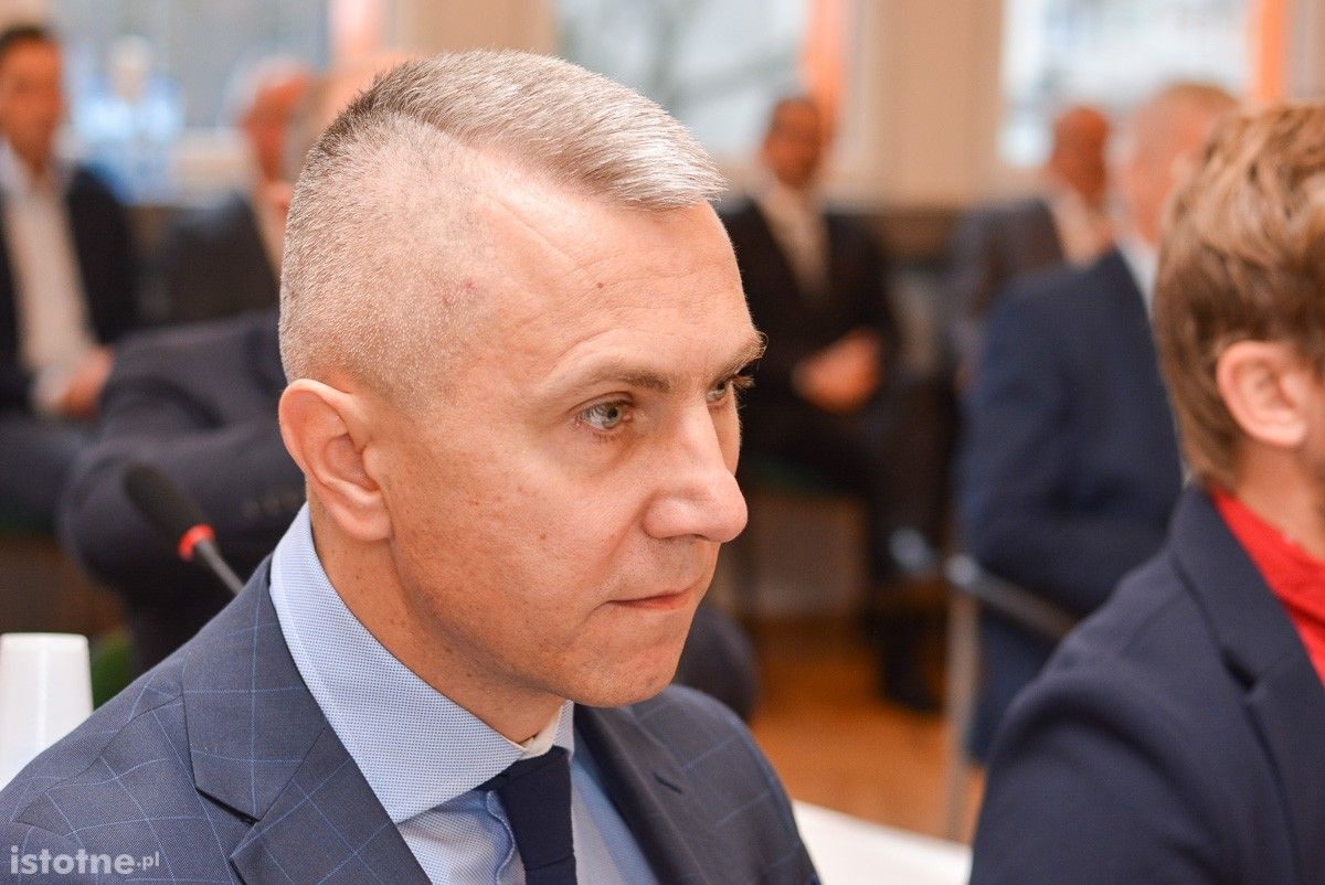 Ruszyła sesja Rady Powiatu Bolesławieckiego. Kto będzie przewodniczącym?