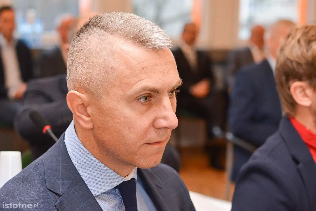 Ruszyła sesja Rady Powiatu Bolesławieckiego. Kto będzie przewodniczącym?