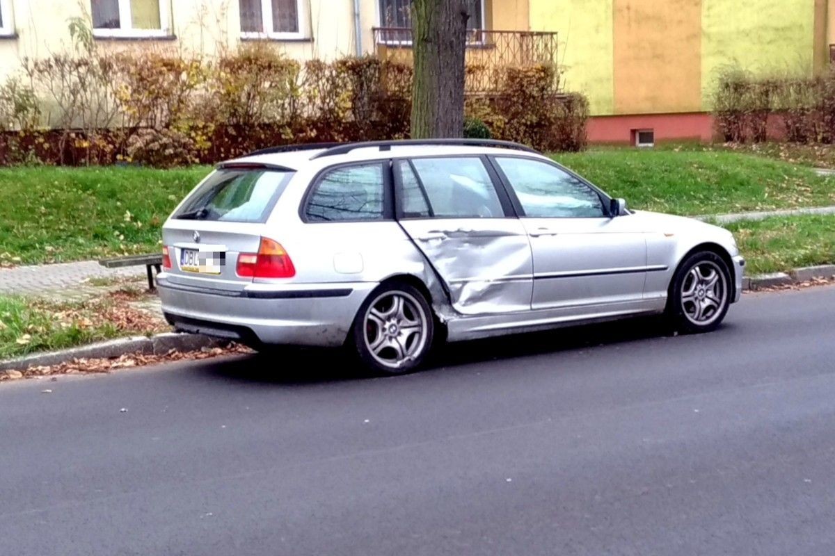 zderzenie na skrzyżowaniu Podgórnej z Aleją Wojska Polskiego