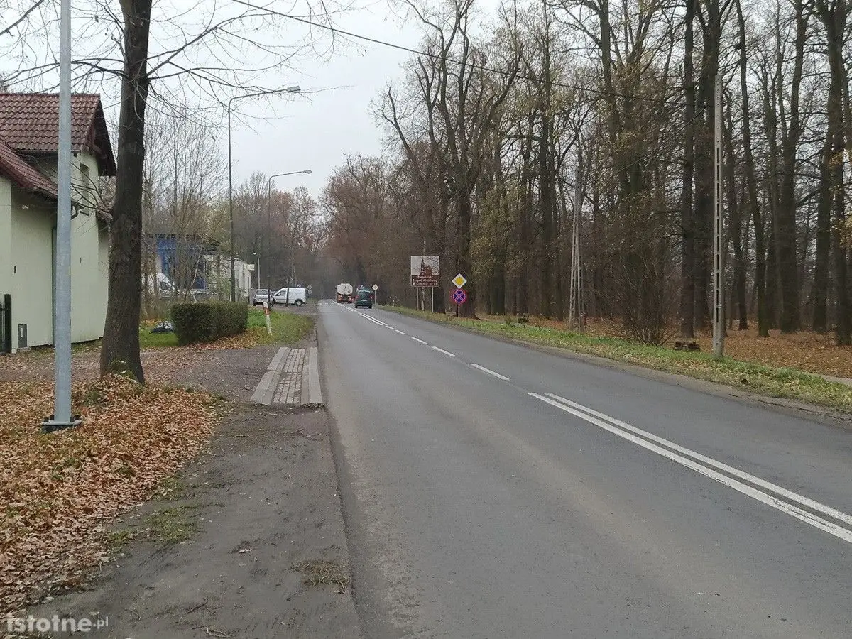 Dziury na ul. Jeleniogórskiej w Bolesławcu załatane