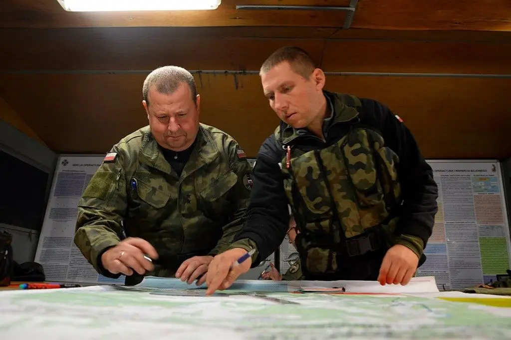 Żołnierze rezerwy strzelali na poligonie