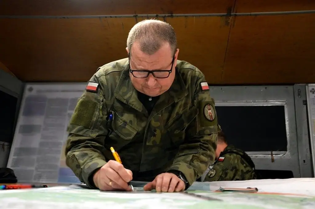 Żołnierze rezerwy strzelali na poligonie