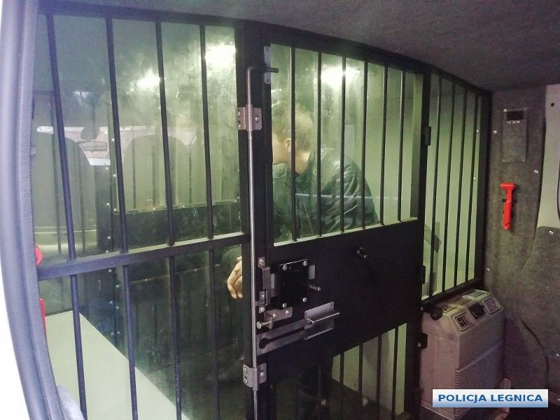 Diler wpadł z ogromną ilością marychy i kokainy. Jest areszt