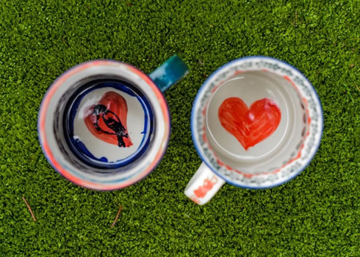 Rolnik szuka żony w Ceramice Artystycznej Spółdzielni Rękodzieła Artystycznego