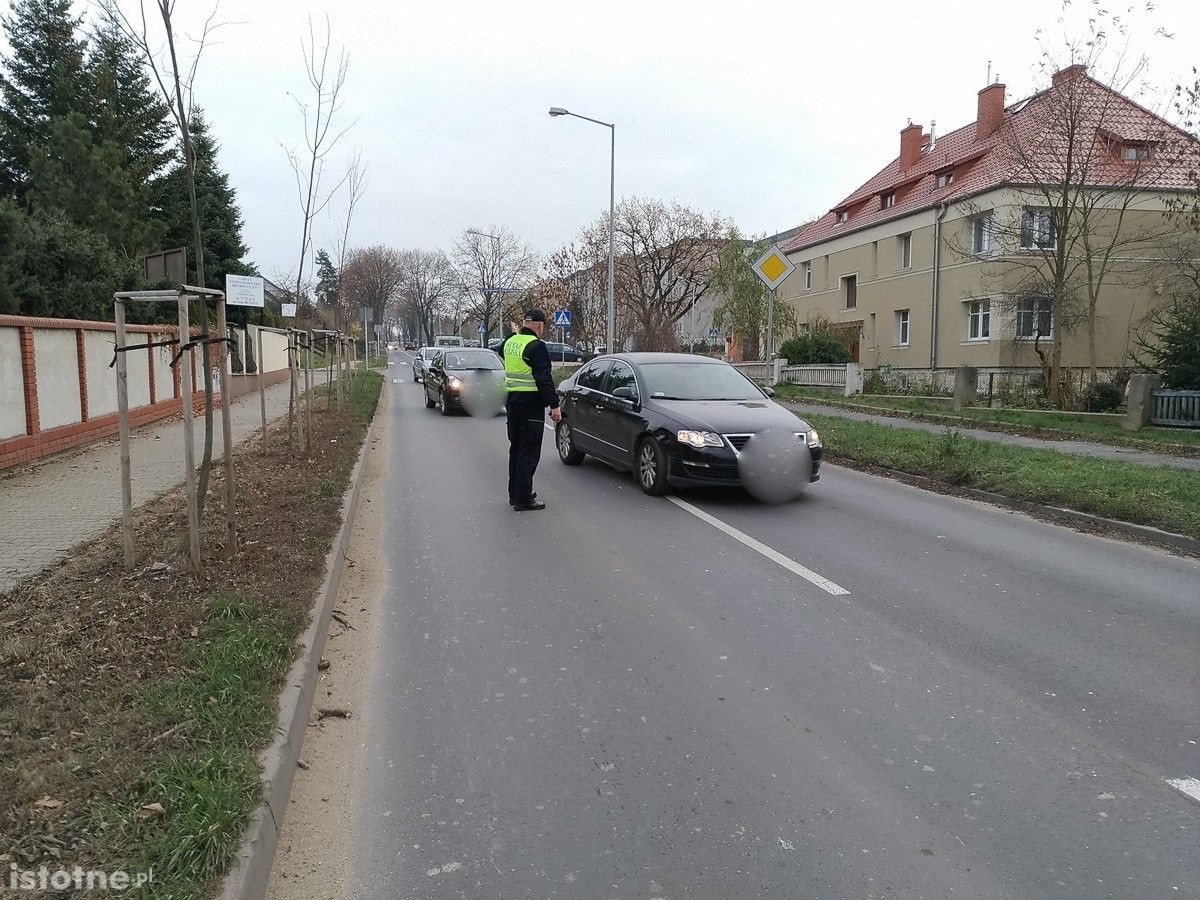Zapadł się asfalt na Kosiby! Uważajcie