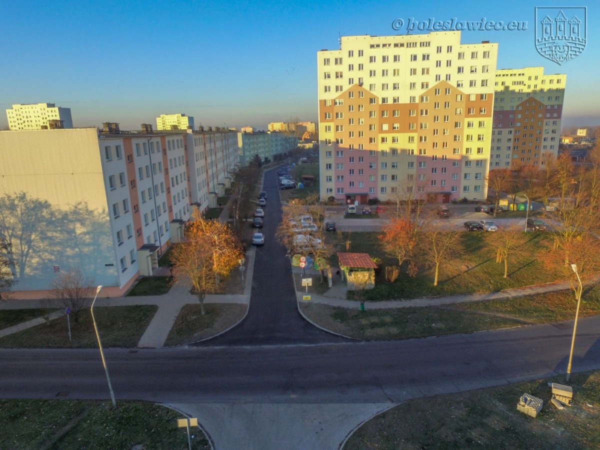 Nowa nawierzchnia przy Gałczyńskiego w Bolesławcu