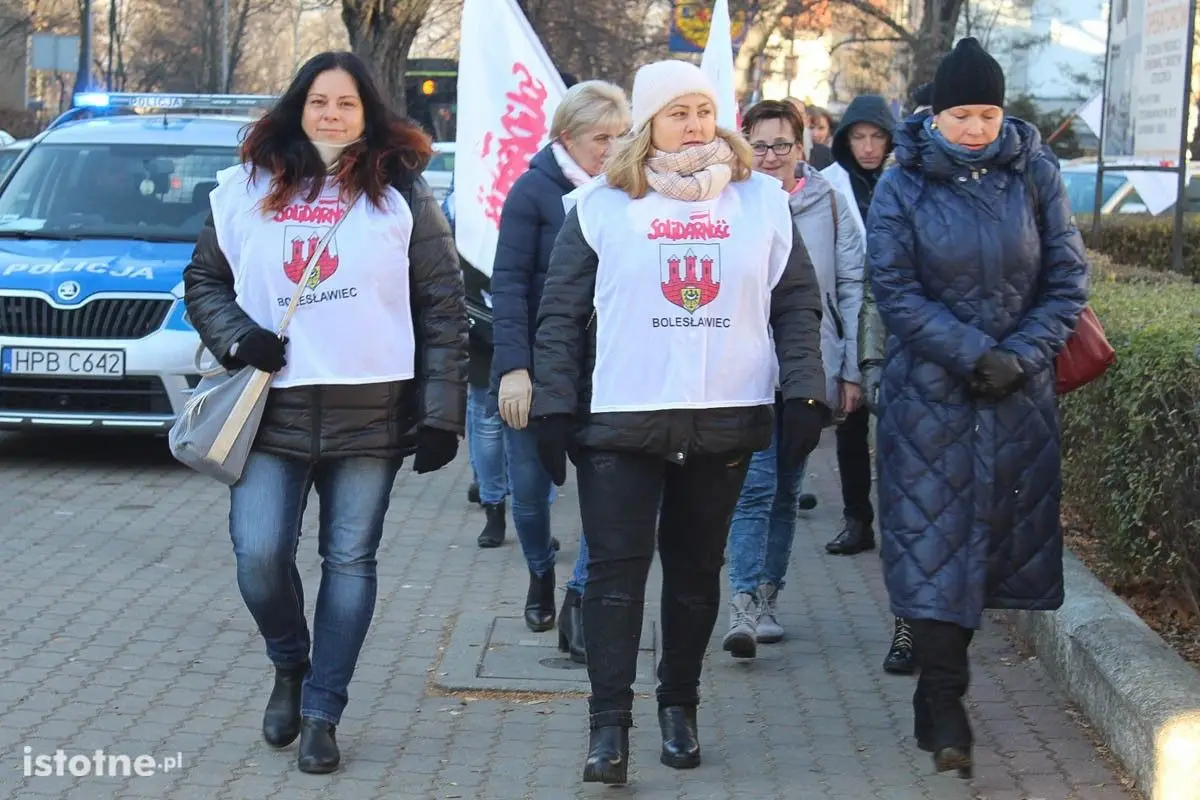Pikieta przed firmą Gerresheimer w Bolesławcu