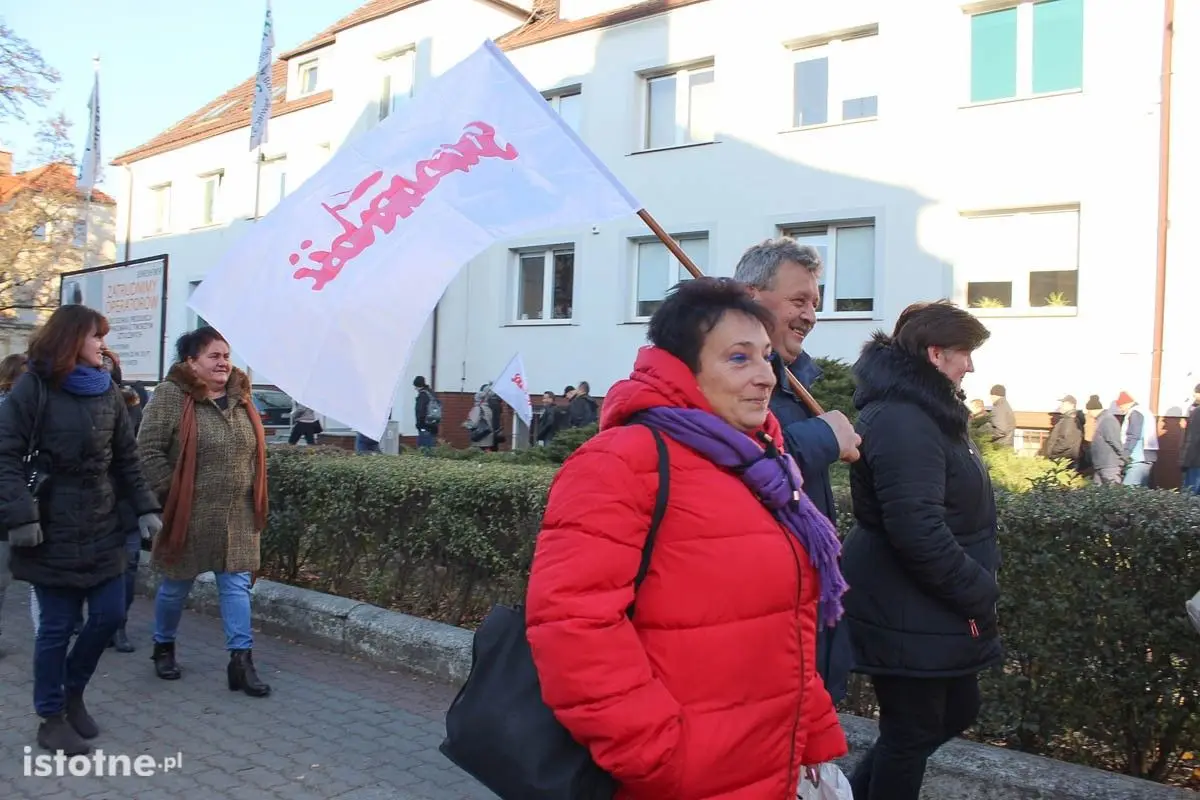 Pikieta przed firmą Gerresheimer w Bolesławcu