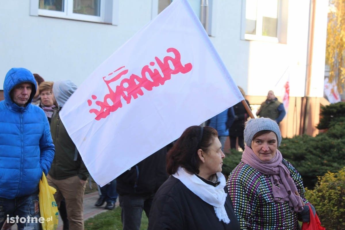 Pikieta przed firmą Gerresheimer w Bolesławcu