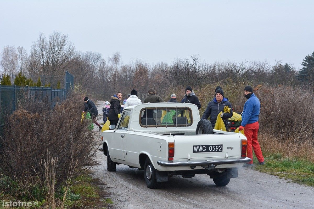 Trwa wielkie sprzątanie Kolonii Staszica