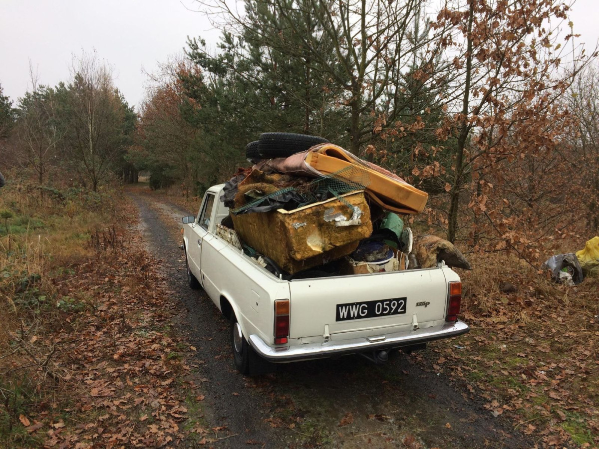 Wielkie sprzątanie Kolonii Staszica