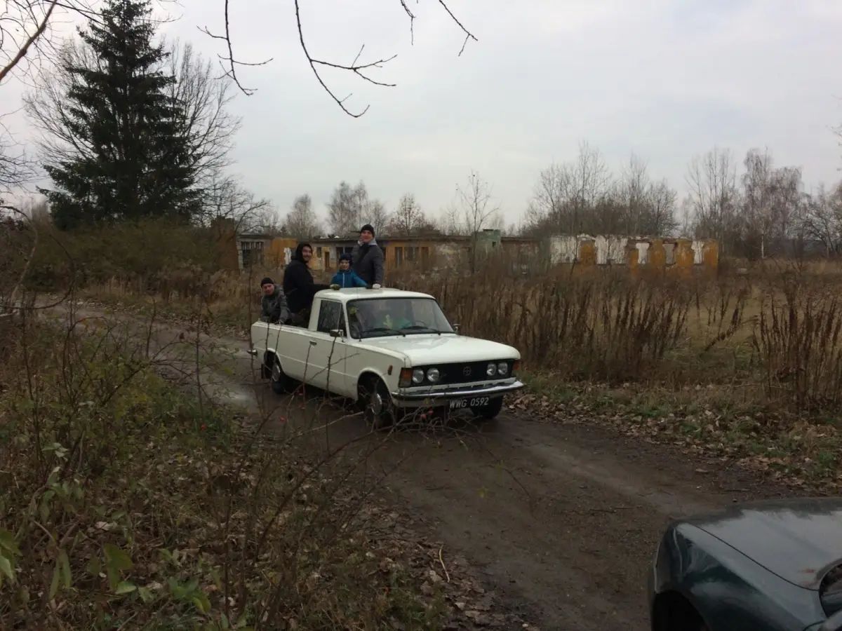 Wielkie sprzątanie Kolonii Staszica