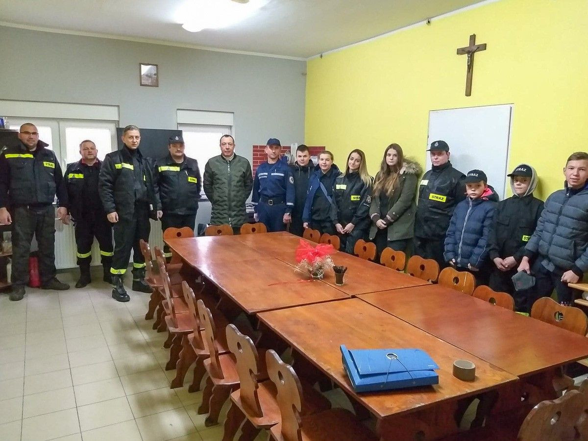 Strażacy przekazali ukraińskiej jednostce wóz gaśniczy