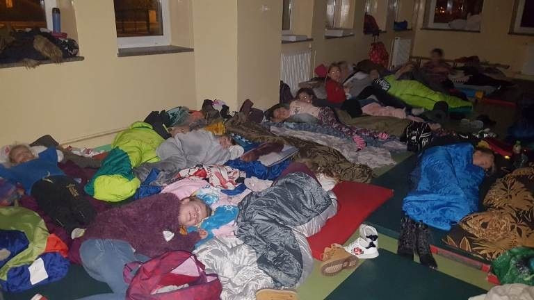 Całą noc pisali listy w obronie krzywdzonych ludzi na świecie