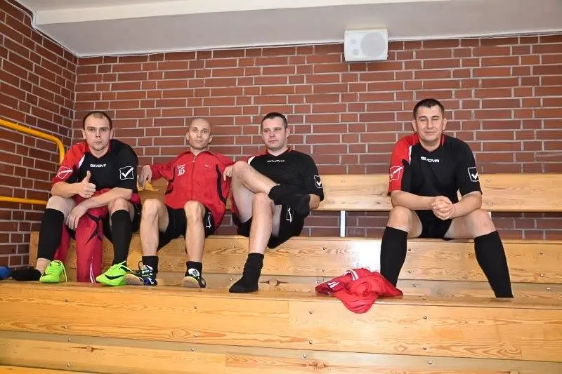 Bolesławieccy strażacy najlepsi w mikołajkowym turnieju piłki nożnej