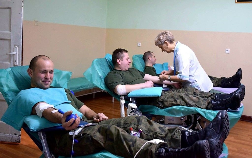 Bolesławieccy artylerzyści oddali krew dla 7-letniego Aleksa