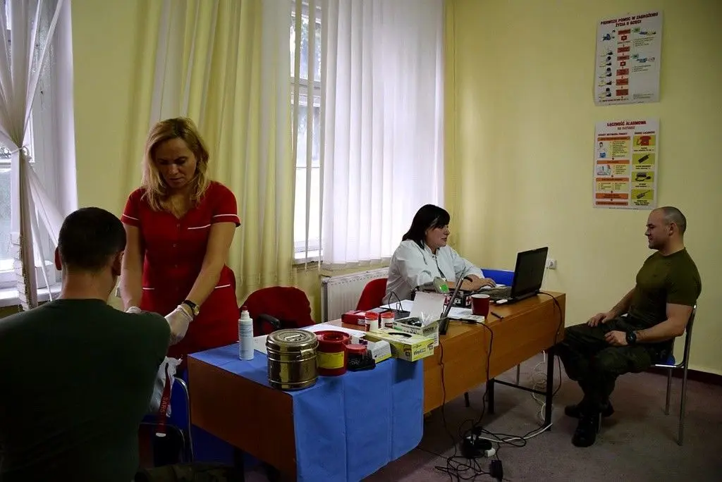 Bolesławieccy artylerzyści oddali krew dla 7-letniego Aleksa