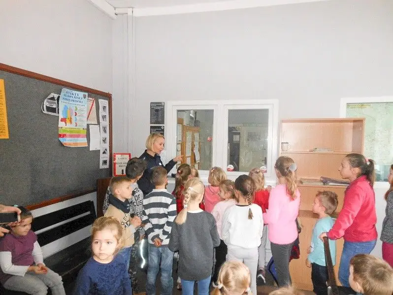 Children from Iwiny Take Over the Bolesławiec Police Headquarters
