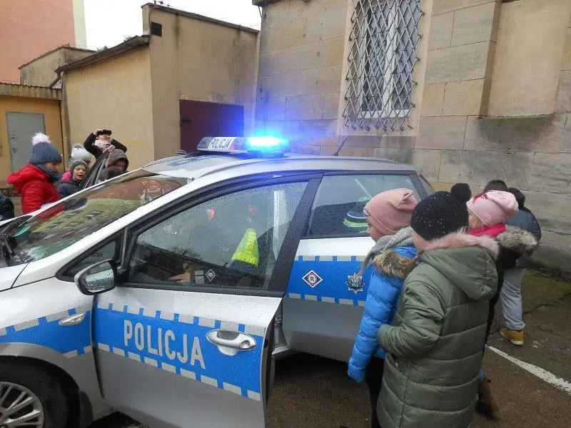 Children from Iwiny Take Over the Bolesławiec Police Headquarters