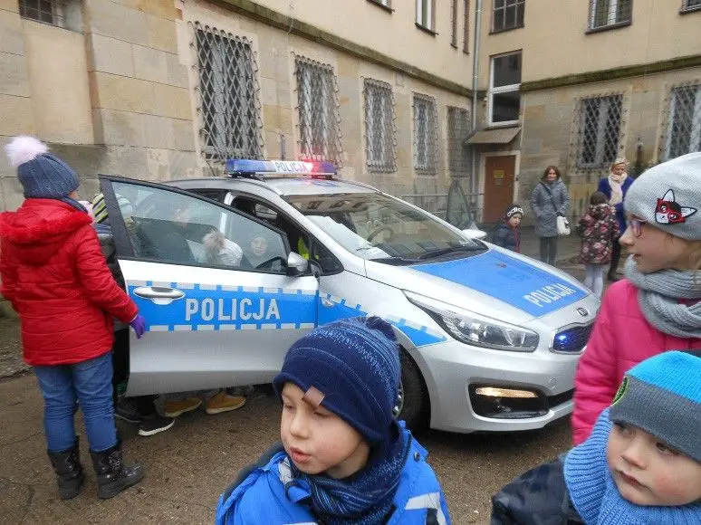 Children from Iwiny Take Over the Bolesławiec Police Headquarters