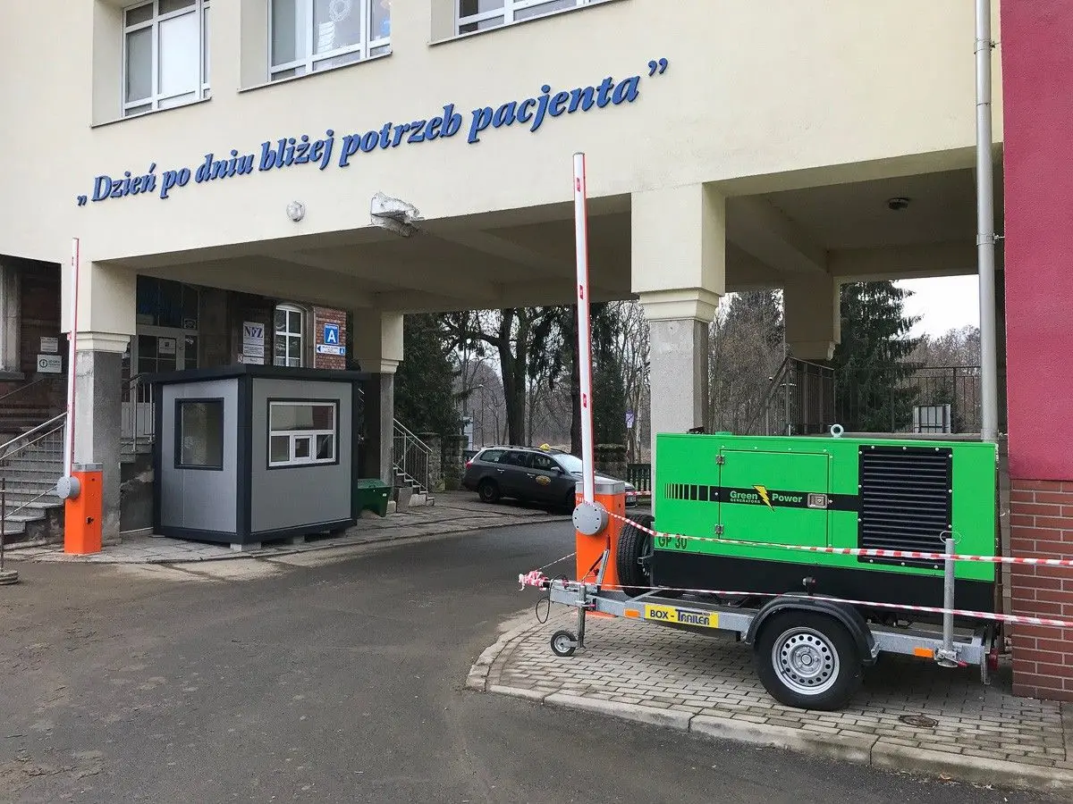 Bandyci ukradli części agregatów ze szpitala. Mogło dojść do tragedii!