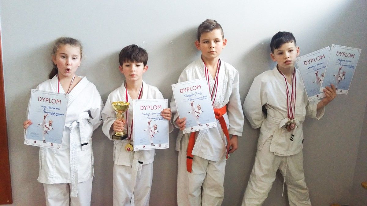 Osiem medali dla karateków TOP Bolesławiec