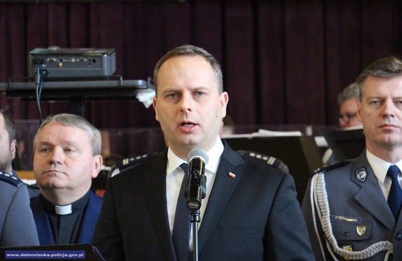 Ponad 80 nowych dolnośląskich policjantów. 4 będzie służyć w KPP Bolesławiec