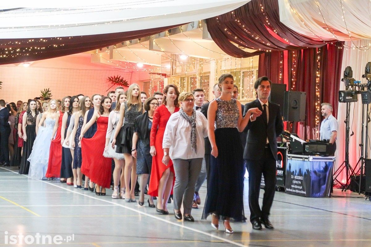 Studniówka w I LO w Bolesławcu