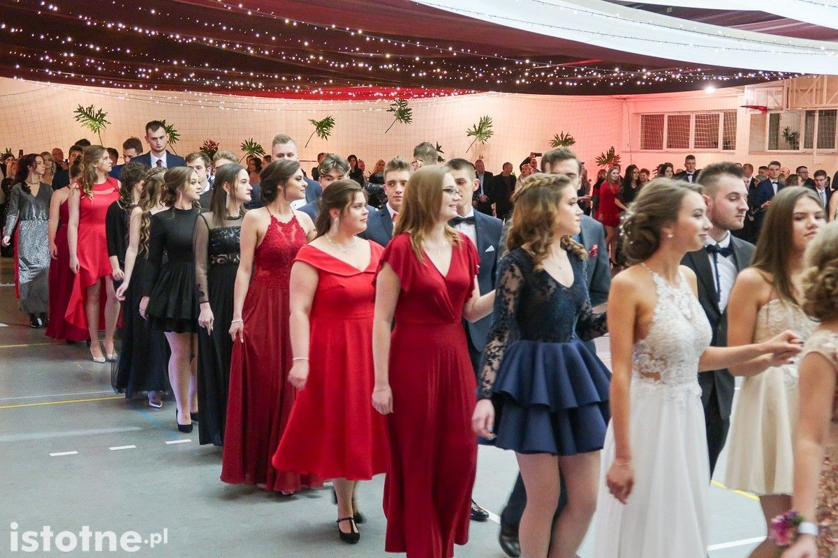 Studniówka w I LO w Bolesławcu