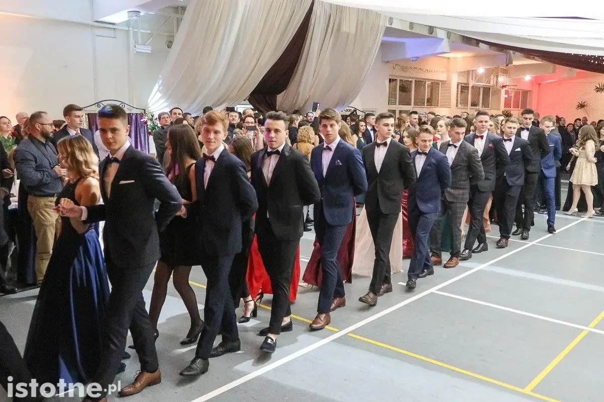 Studniówka w I LO w Bolesławcu