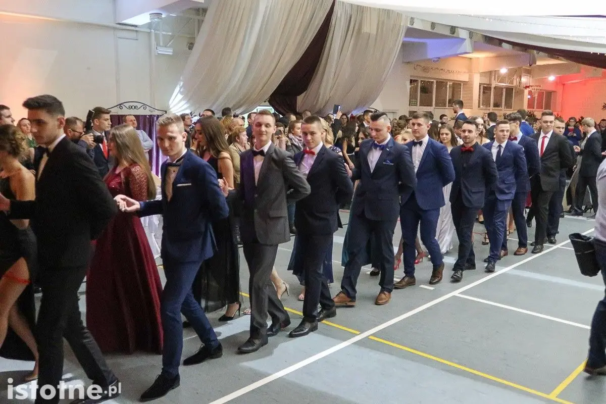 Studniówka w I LO w Bolesławcu
