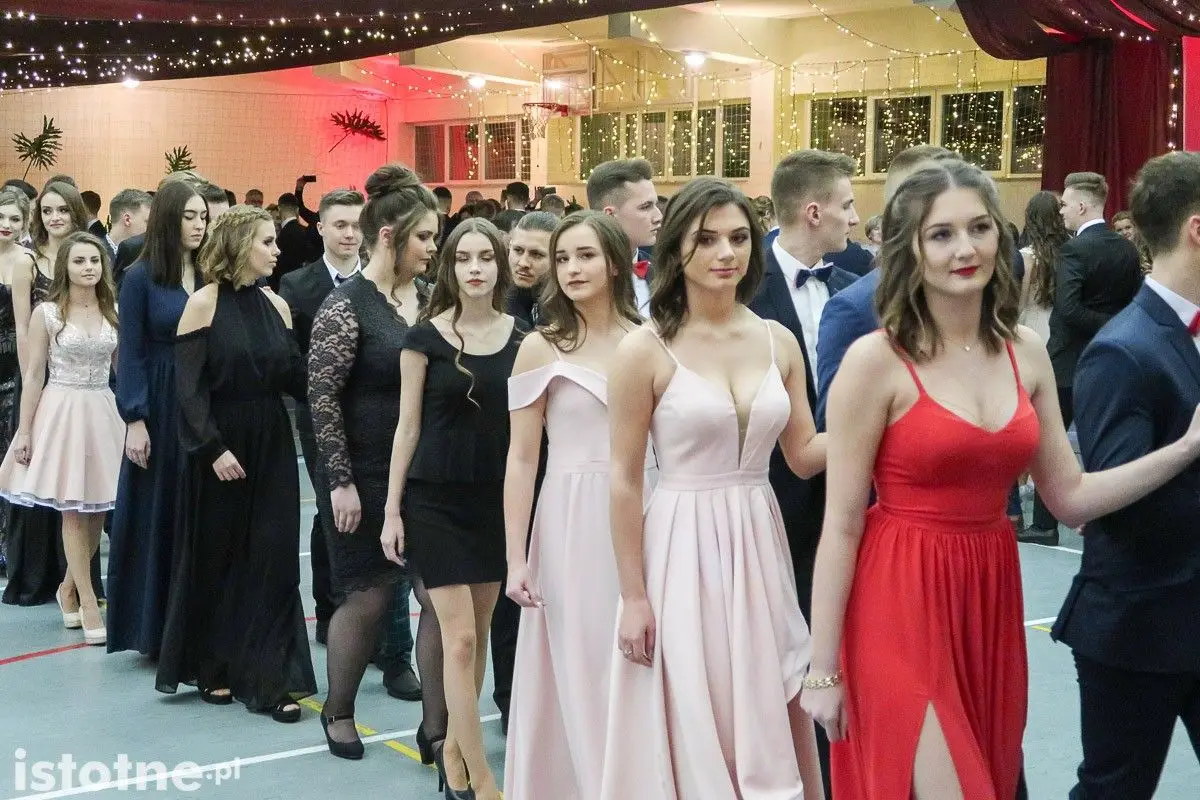 Studniówka w I LO w Bolesławcu