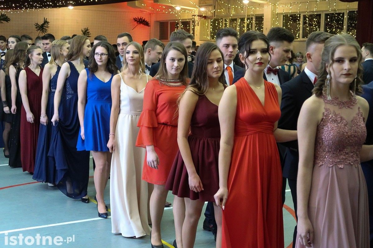 Studniówka w I LO w Bolesławcu