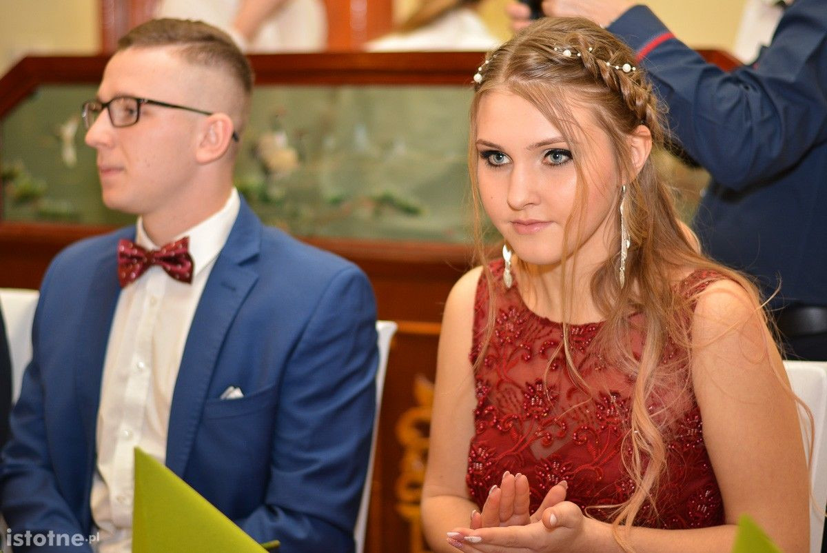 Zobacz, jak bawili się na studniówce uczniowie ZSOiZ