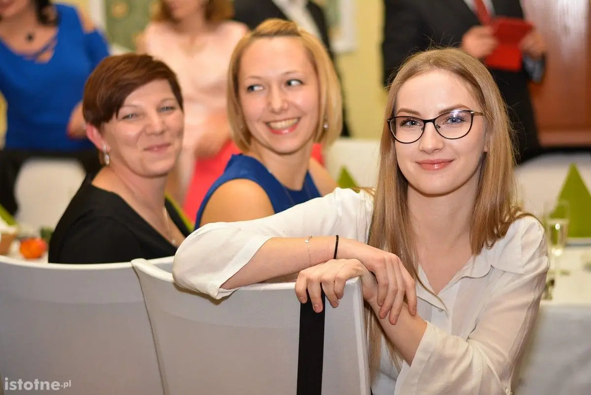 Zobacz, jak bawili się na studniówce uczniowie ZSOiZ