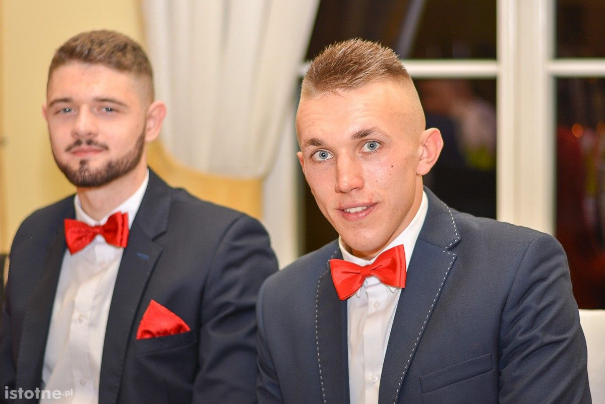 Zobacz, jak bawili się na studniówce uczniowie ZSOiZ