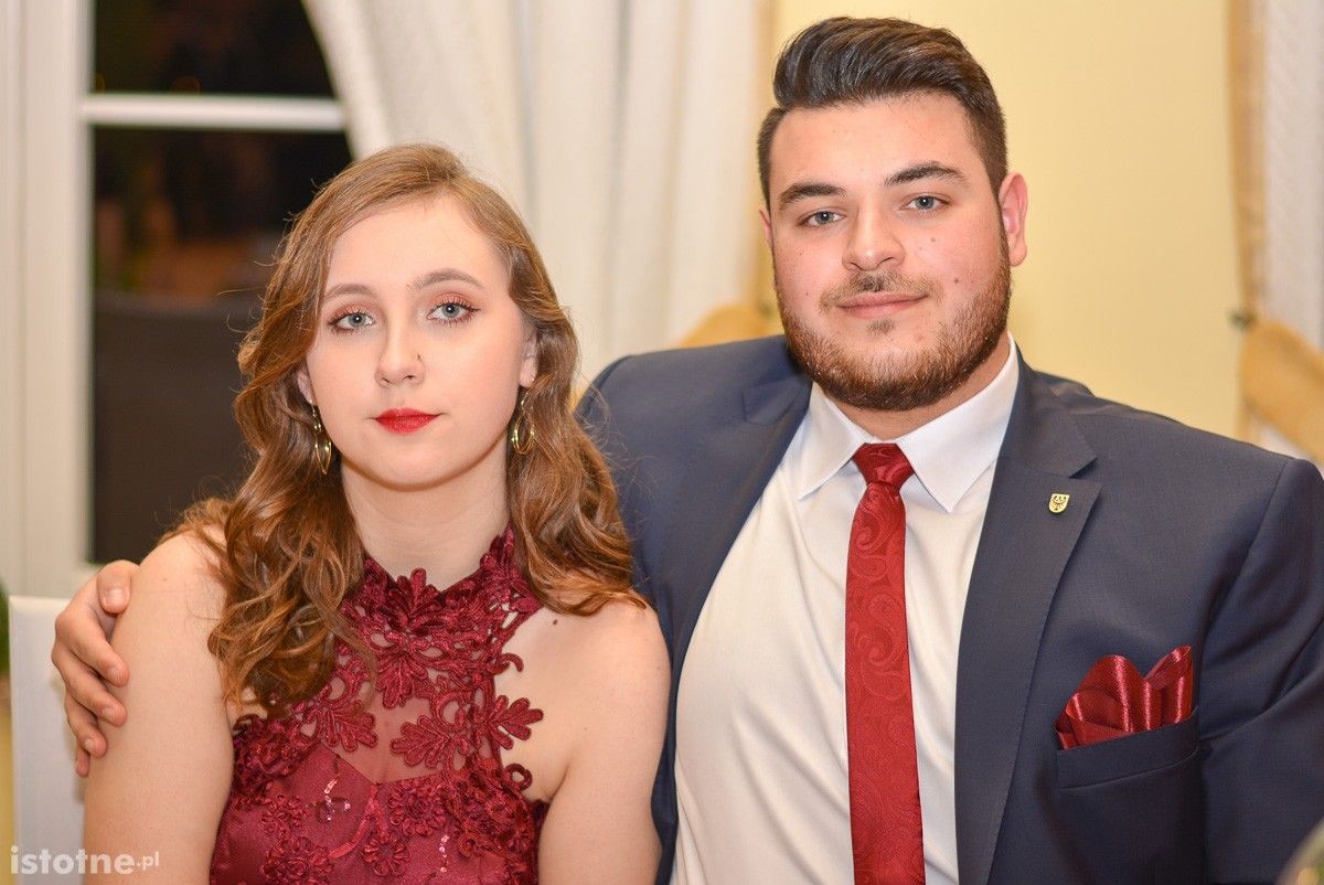 Zobacz, jak bawili się na studniówce uczniowie ZSOiZ