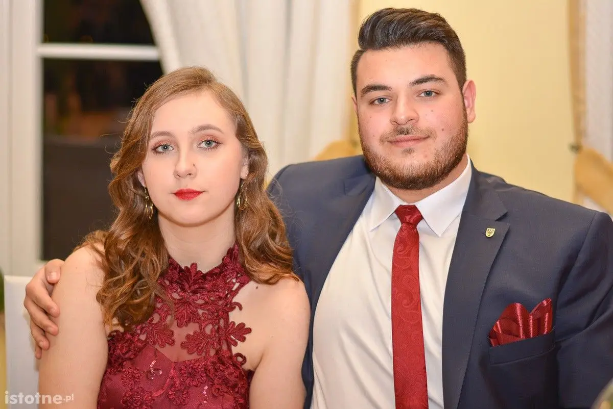 Zobacz, jak bawili się na studniówce uczniowie ZSOiZ