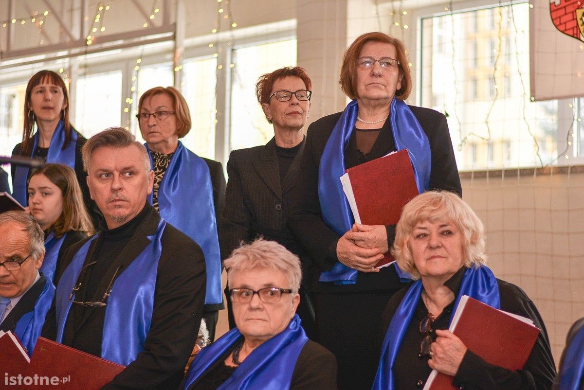 Około 900 osób na spotkaniu opłatkowym osób niepełnosprawnych