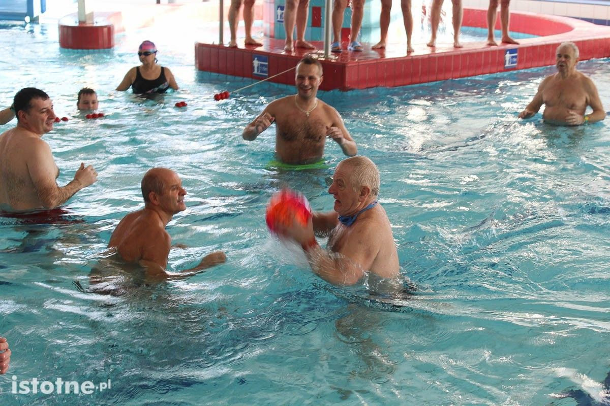 Seniorzy w świetnej formie! Trwa Uniwersjada Wodna