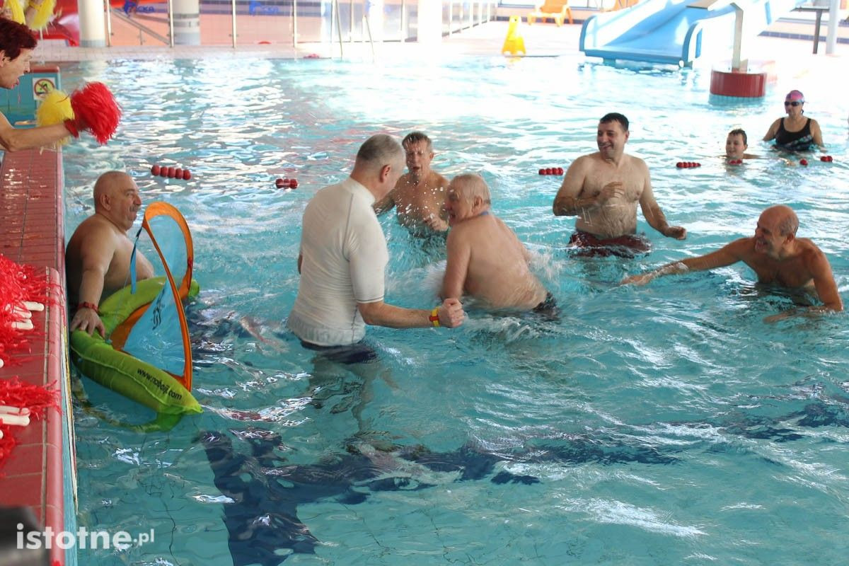 Seniorzy w świetnej formie! Trwa Uniwersjada Wodna