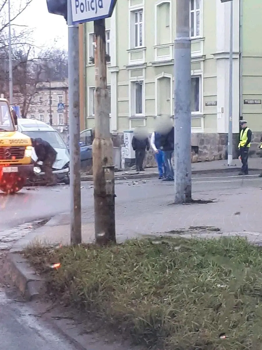 Dzwon koło Starej Mleczarni