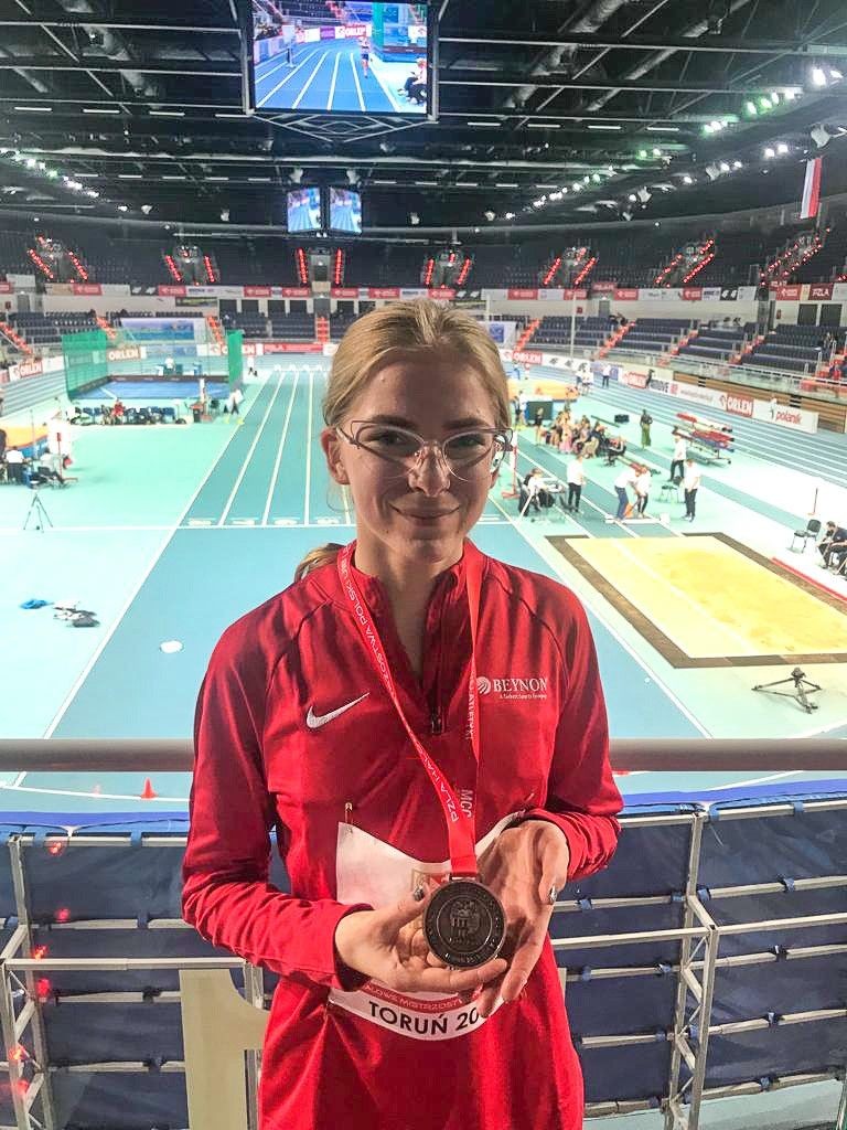 Lekkoatletka Marcelina Drozdek z brązowym medalem i nowym rekordem życiowym