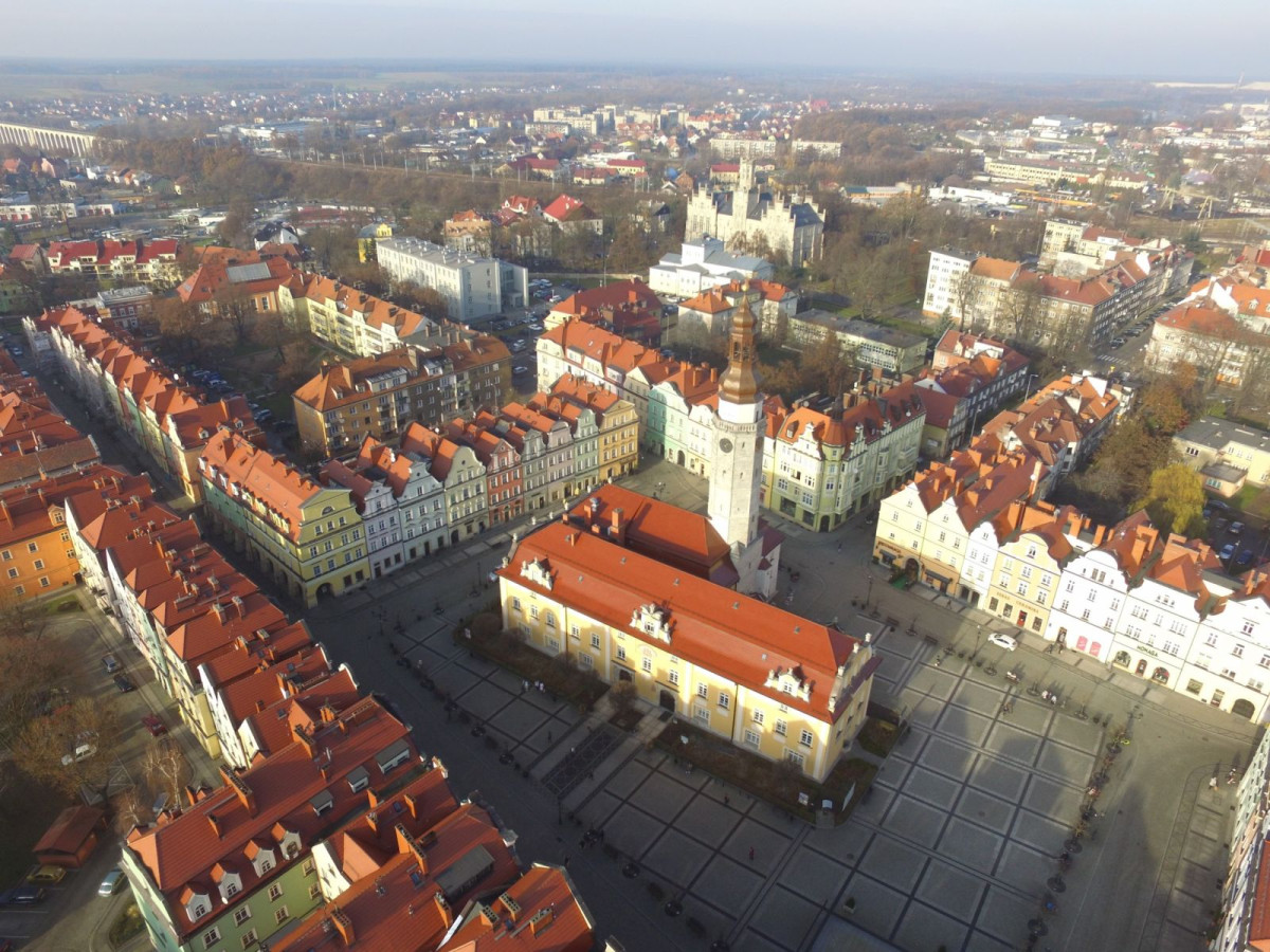 Powstaje koncepcja wprowadzenia płatnych stref parkowania
