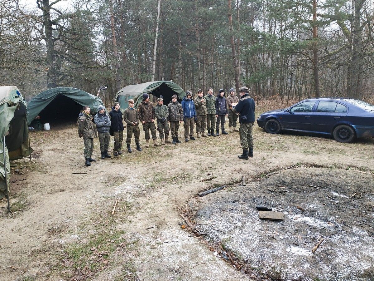 TVP pokazała zimowy obóz bolesławieckich harcerzy